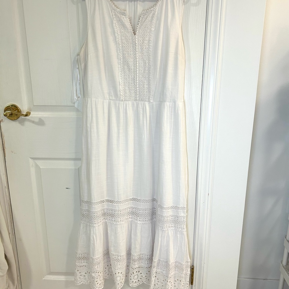 Talbots White Sleeveless Dress